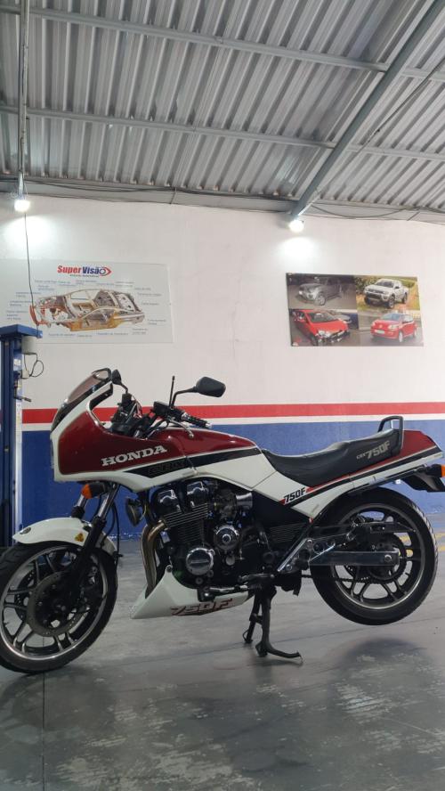 7 Galo Hollywood cbx 750! 250 reais só 250 pessoas, a mais clás e